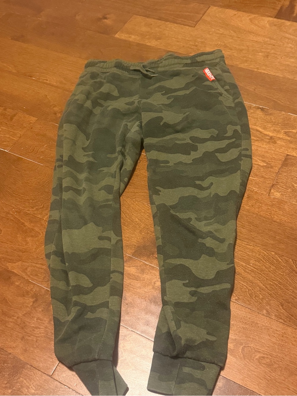 80Eighty Women’s Thick Green Camo Sweatpants – Size Medium
